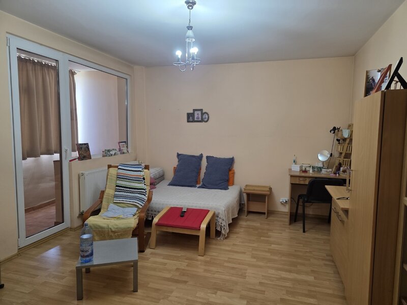 Camil Ressu, Dristor, 5 minute metrou, parc IOR, vedere spate,