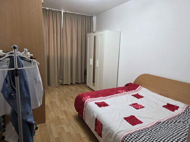 Camil Ressu, Dristor, 5 minute metrou, parc IOR, vedere spate,