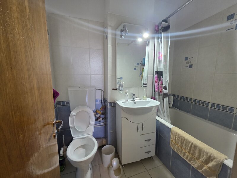 Camil Ressu, Dristor, 5 minute metrou, parc IOR, vedere spate,